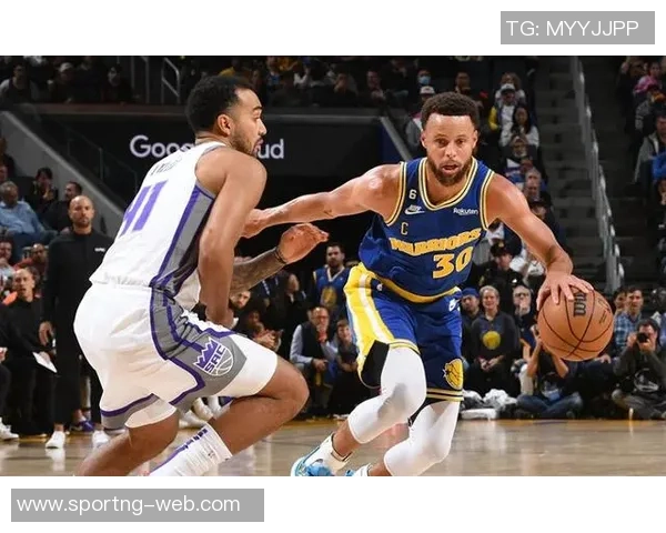 替补奇兵罗林斯上半场表现抢眼贡献11分5板2助攻正负值高达17